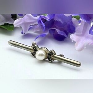 Vintage Gold & Pearl Edwardian Style Brooch / VTG Pearl Bar Pin
